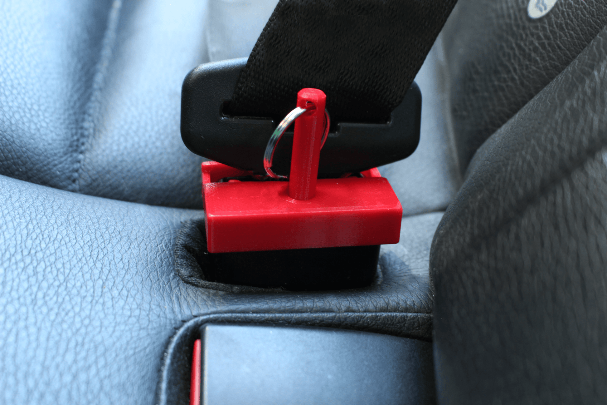 Car Belt Lock Buckle Guard Prevent Children And kids Opening The Seatb –  Decoralin